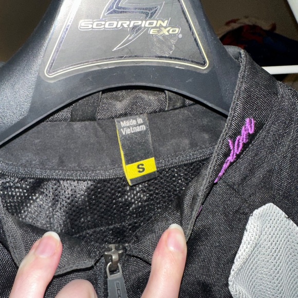 Scorpion motorcycle jacket with exoskeleton, Small‎ - Picture 3 of 3